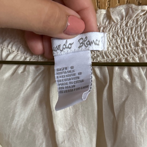 Vintage Eduardo Blanco 100% Silk Embroidered Boho Blouse Sheer Smocked size S - Picture 3 of 5